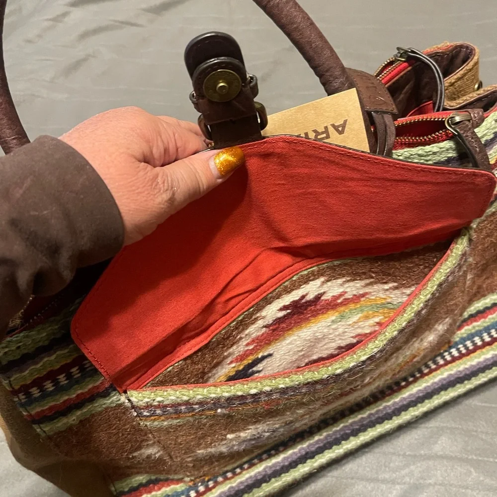 Ariat Sheridan Collection - Picture 10 of 11